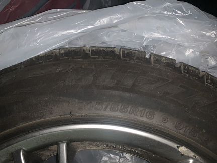 Bridgestone blizzak revo gz