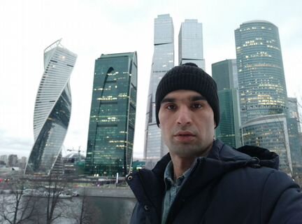 Грузчик, подобный рабочий, так далее