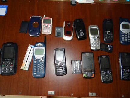 Телефон samsung SGN-E250 и другие