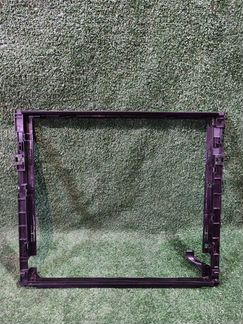 Рамка радиатора на Мерседес-A0995040918