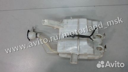 Бачок омывателя Toyota Prius 2009, 2010