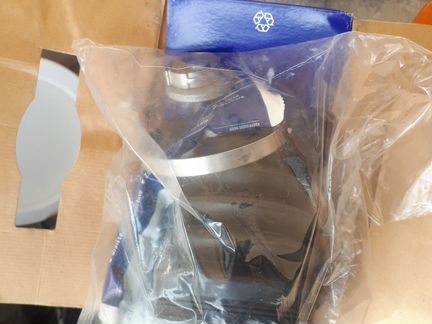 Пыльник 31256012 volvo