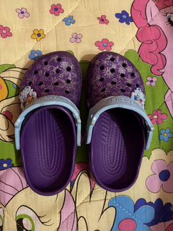 Продаю Crocs