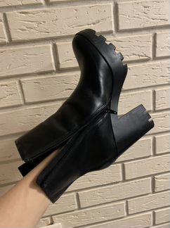 Ботильоны Calvin Klein 39