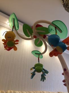 Мобиль для детской кроватки