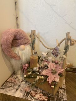Корзина с рафаэло и медовой свечой