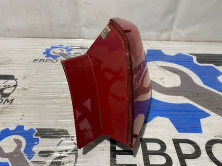 Фонарь задний правый Mazda 3 BK Z601 2004