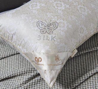 Подушка жаккардовая, наполнитель шелк