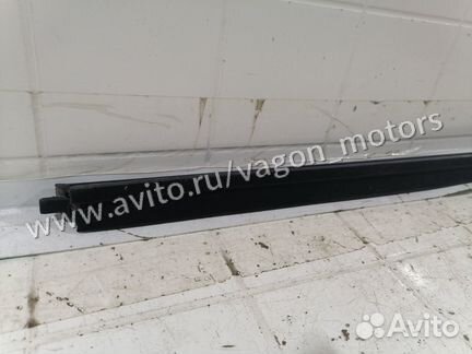 Бархотка двери передняя левая Chevrolet