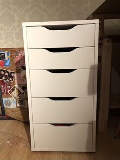 Письменный стол IKEA