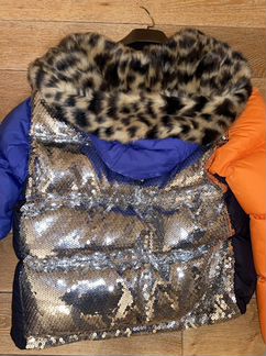 Пуховик H&Moschino