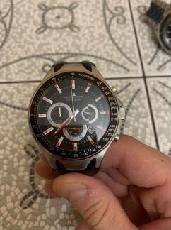 Часы Jacquls Lemsns