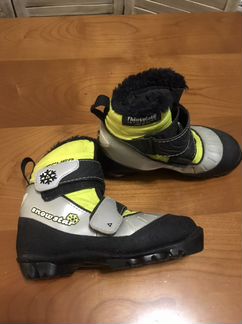 Ботинки для беговых лыж Fischer Snowstar yellow р