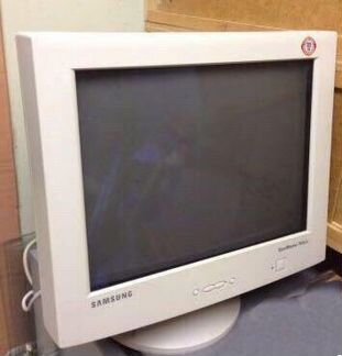 Монитор samsung