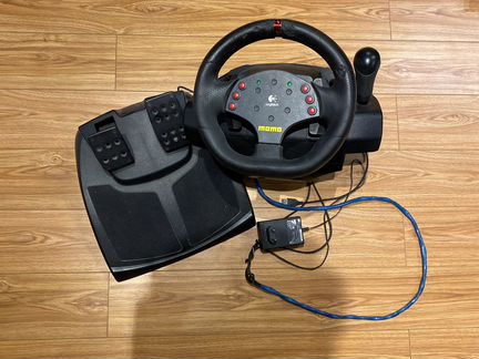 Руль logitech momo racing