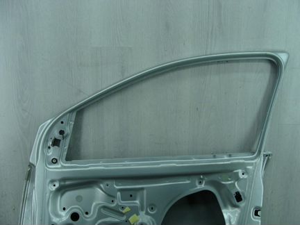 Дверь передняя правая Volkswagen Polo