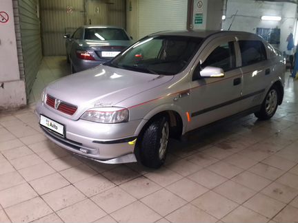 Opel Astra 1.8 AT, 2002, 13 000 км
