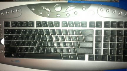 A4Tech KBS-2680RP Комплект клавиатура + мышь