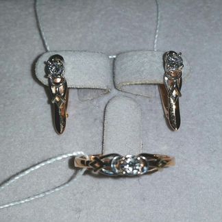 Комплект золотой (серьги + кольцо) с бриллиантами