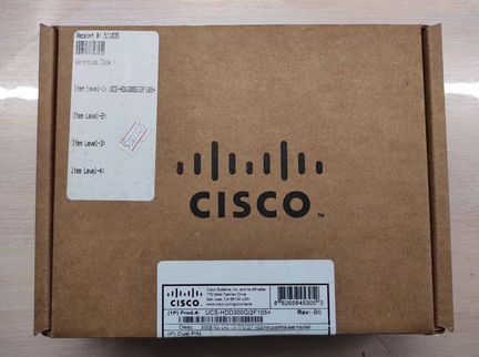 Новый жесткий диск Cisco 300 GB SAS