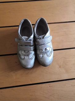 Кроссовки для девочки Elegami