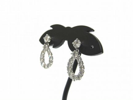 Золотые серьги 6 грамм 1.45 ct
