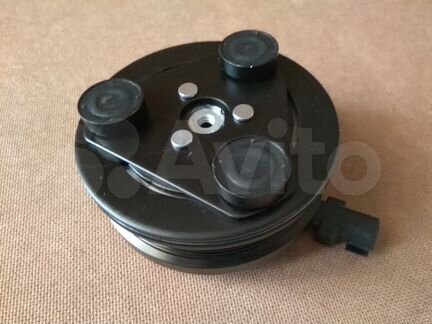 Шкив компрессора кондея Ford C-Max