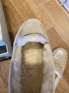 Меховые мокасины