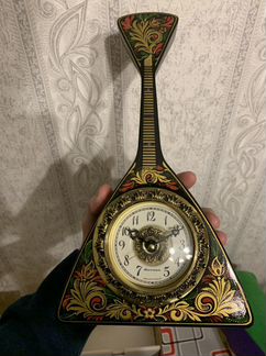 Часы янтарь настенные новые