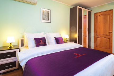 2-к квартира, 50 м², 3/18 эт.