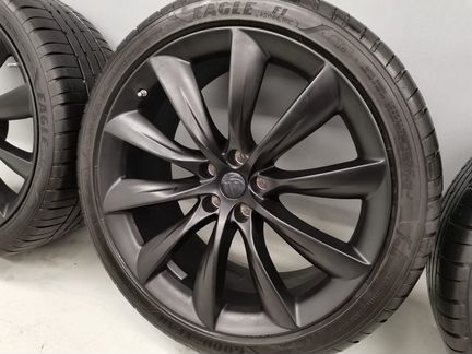Оригинальные колеса R22 Tesla Model X