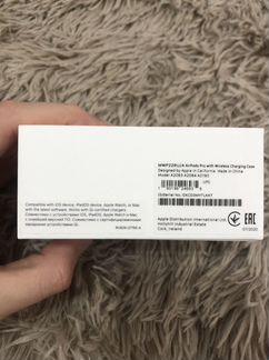 Наушники AirPods Pro wireless charging case