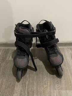 Роликовые коньки