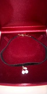 Подвеска на шею вишенки