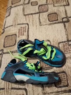 Кроссовки размер 30