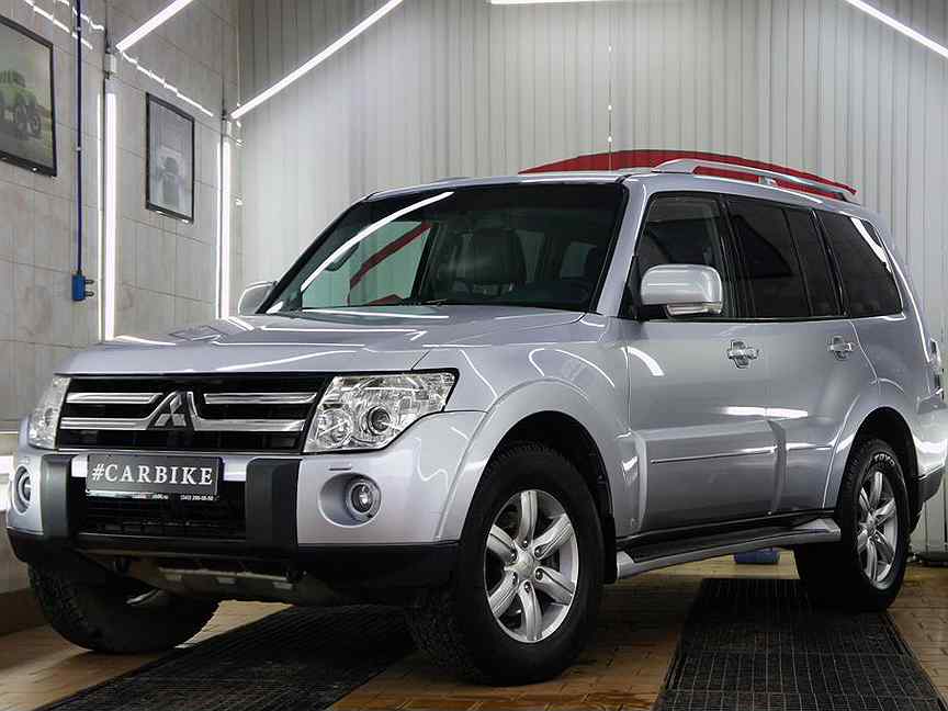 Митсубиси паджеро 2008 года дизель. Mitsubishi Pajero 2008.