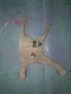 Рычаг на Audi A8 D4/4H 2012г