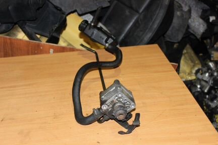 Гидроусилитель Volvo