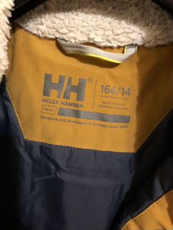 Парка Helly hansen