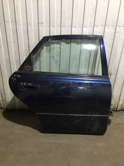 Дверь задняя правая Mazda 626 GE хетчбэк 1992-1997