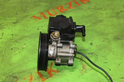 Насос гур Mercedes E-Class W210 104.995 3.2L 1995