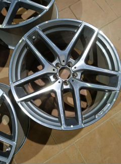 Диски бу оригинал R21 Y на Mercedes GLE Goupe
