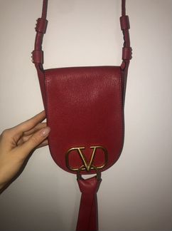 Продаю оригинал valentino garavani Сумка V-Ring Me