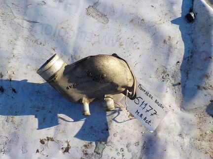 Патрубок водяной Мерседес Актрос мп 1 9425010223