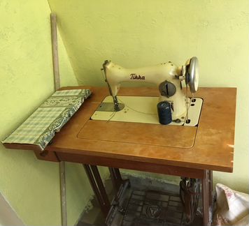 Швейная машина Tikka