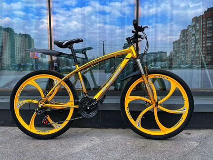 Велосипед с литыми дисками