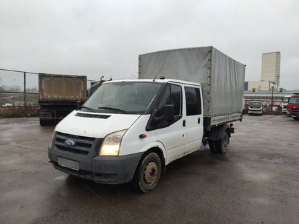 Бортовой грузовик Ford Transit