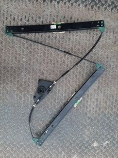 Стеклоподъемник передний левый Volkswagen Touareg