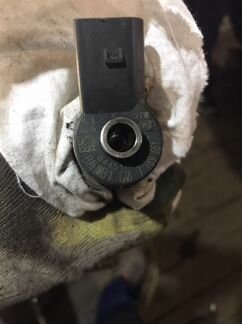 7 789 661 форсунка дизельная BMW