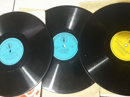 Виниловые пластинки 50-60 годов для детей